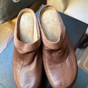 Easy Spirit Men's Brown Loafers